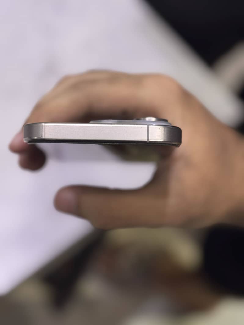 iPhone 15 Pro 1