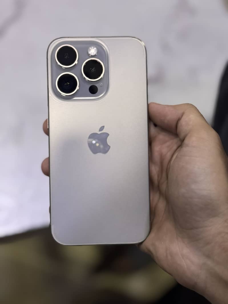 iPhone 15 Pro 2
