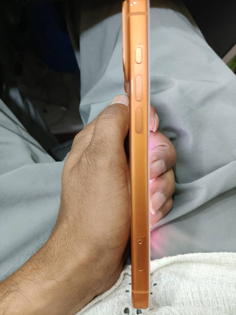 Apple iPhone 17 Pro Max 0