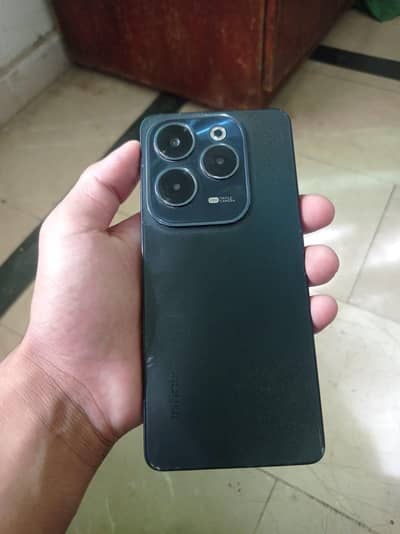 Infinix Hot 40
