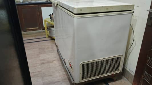 Dawlance fridge