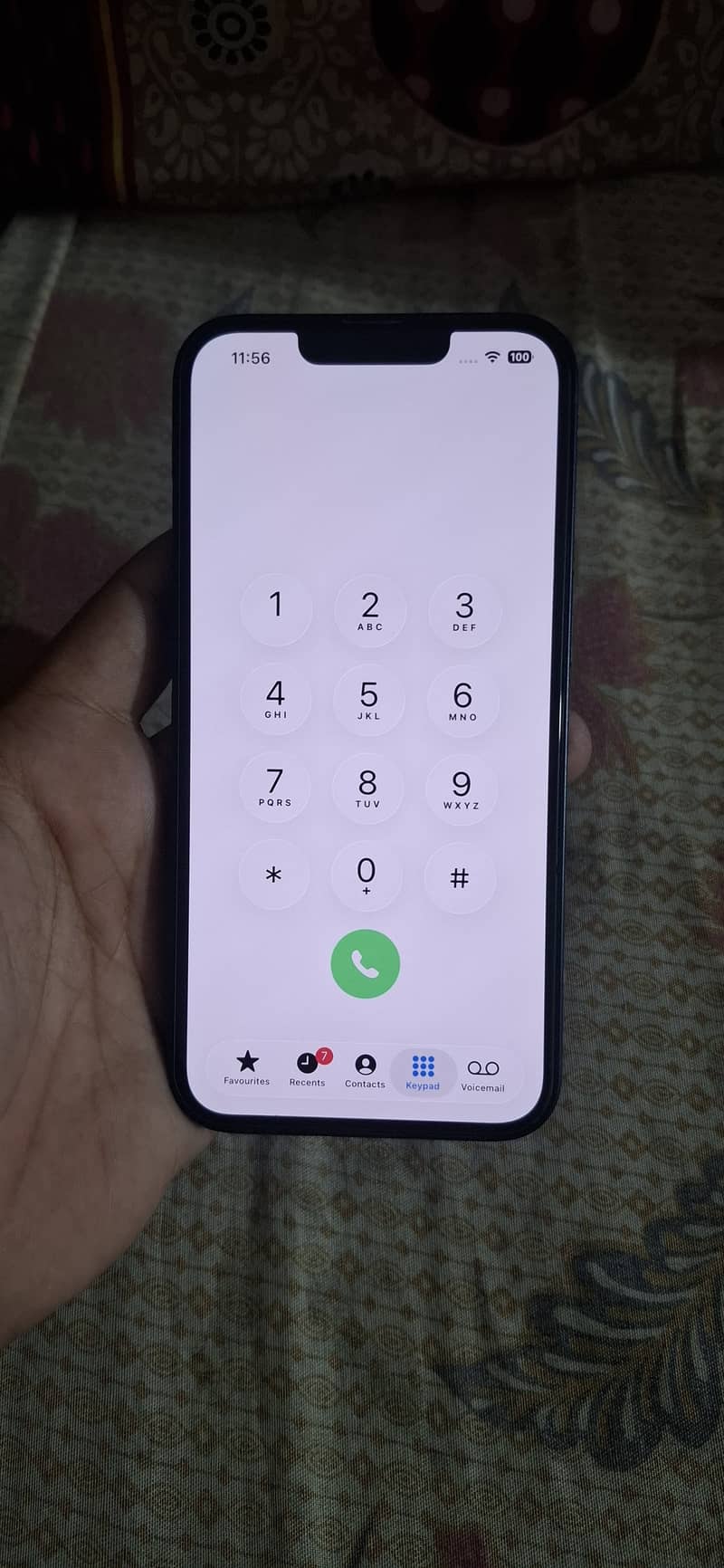 Apple iPhone 13 4
