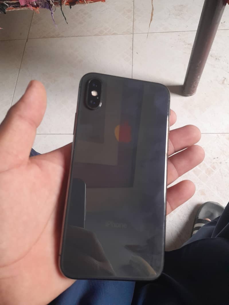 Apple iPhone X 5