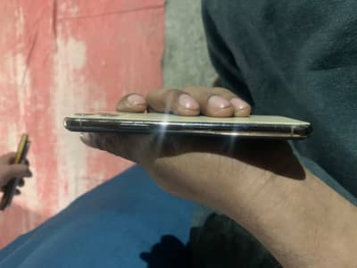 Apple iPhone 11 Pro