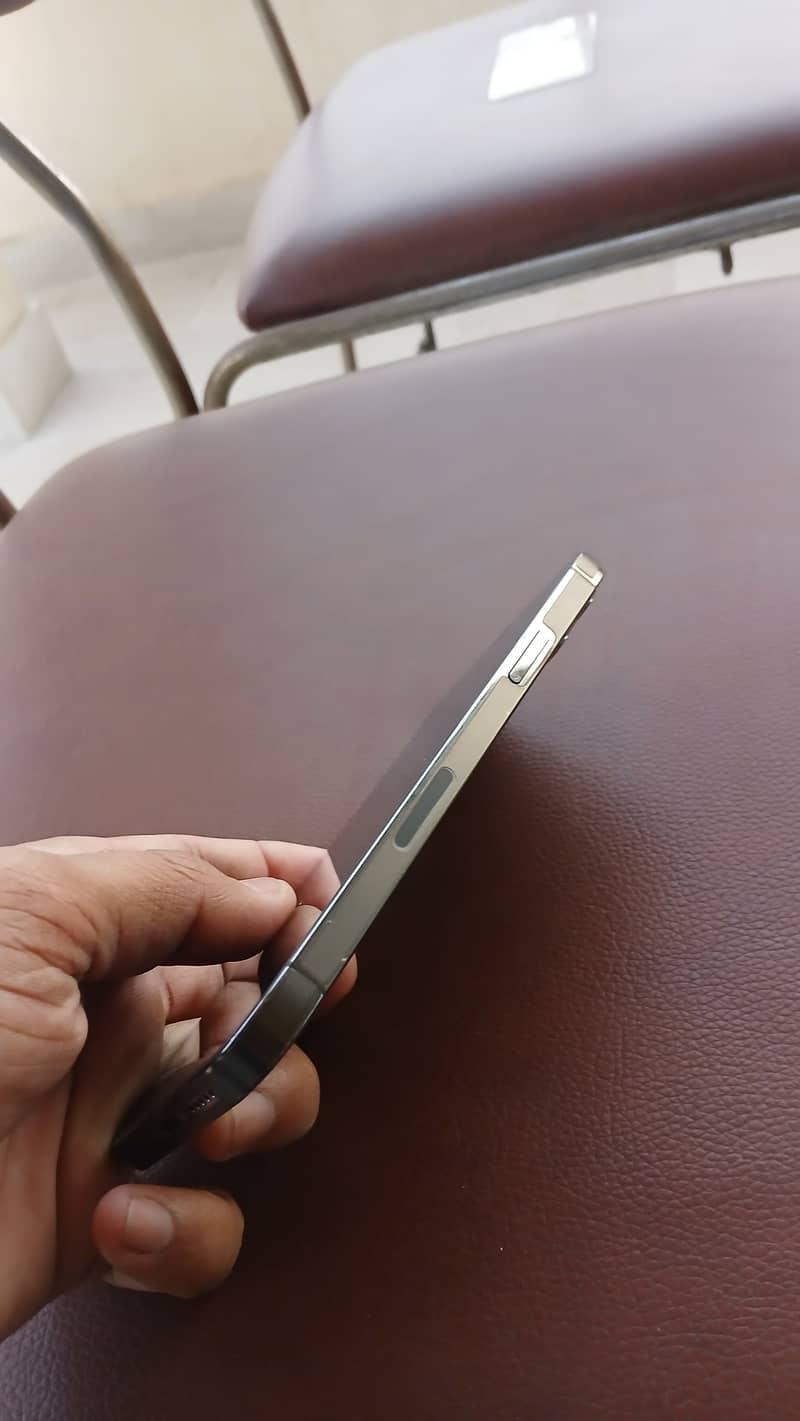 Apple iPhone 12 Pro 5