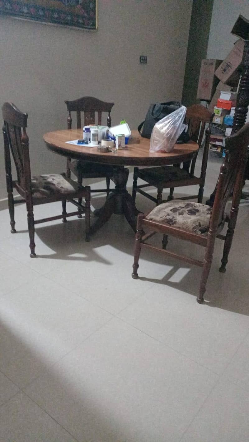 Dining 0