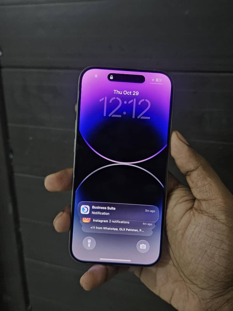 Apple iPhone 15 Pro 2