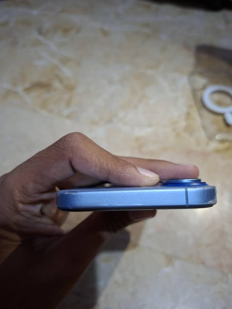 Apple iPhone 17 1