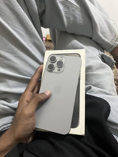 Apple iPhone 15 Pro Max