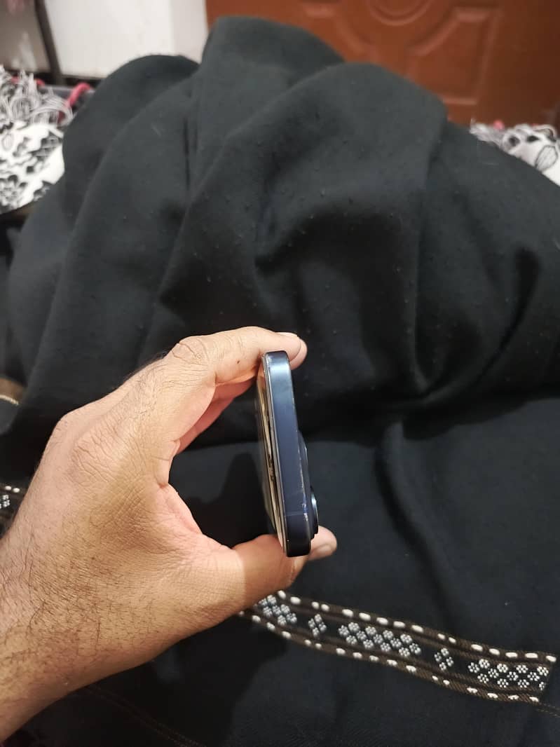 Apple iPhone 15 Pro 5