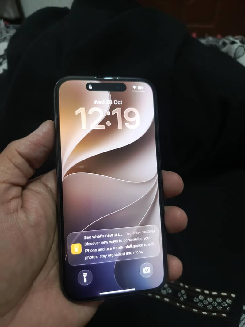 Apple iPhone 15 Pro 8