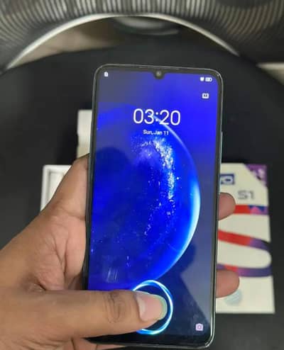 Vivo S1. . 8gb . 256gb