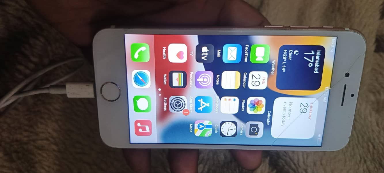 Apple iPhone 7 1