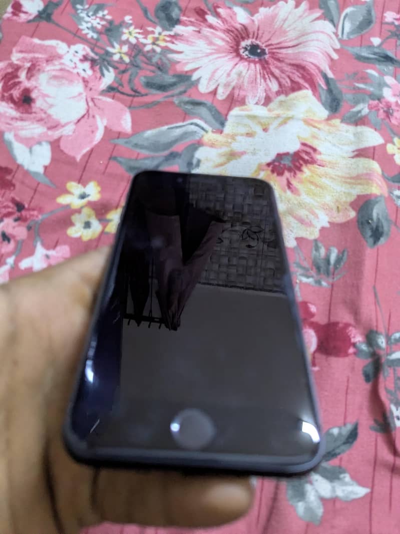 Apple iPhone SE 1