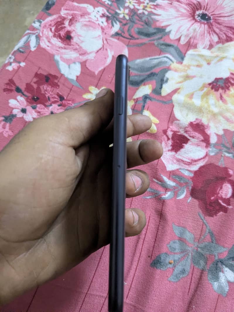 Apple iPhone SE 2