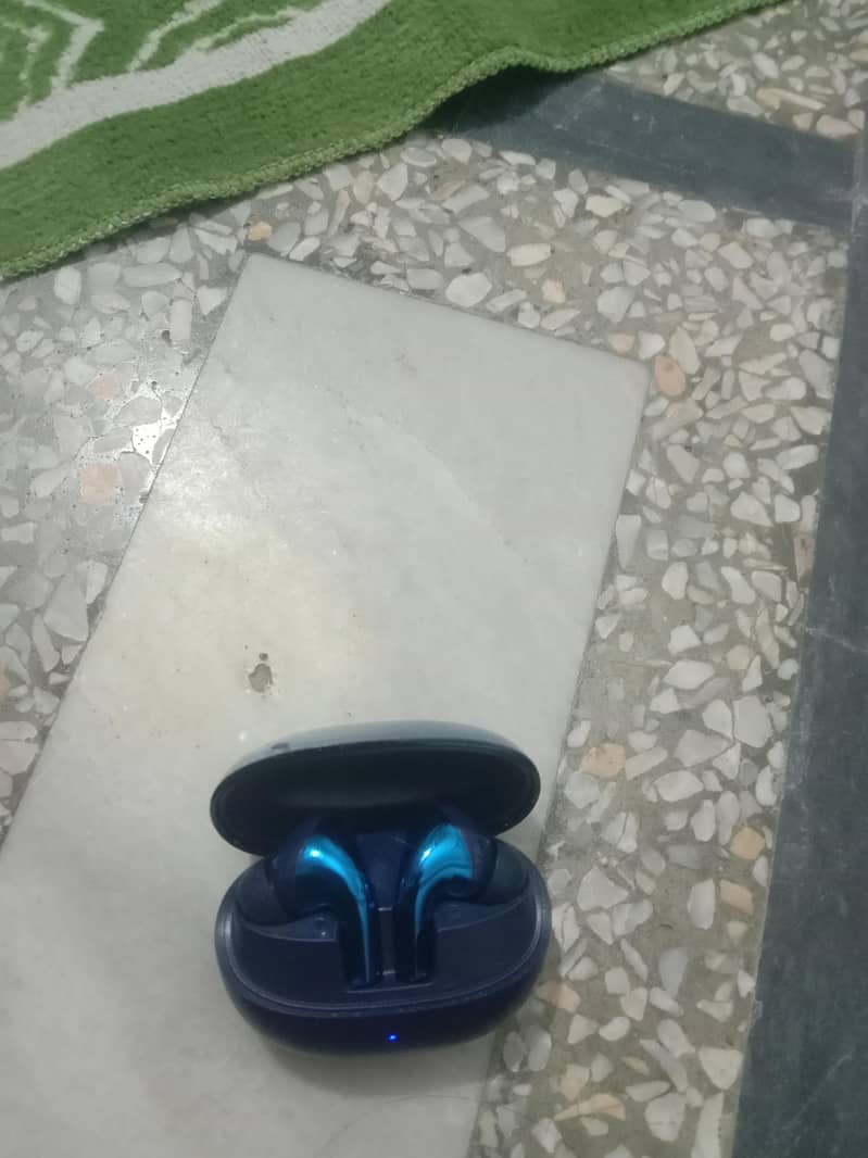 Buds pro 4 1