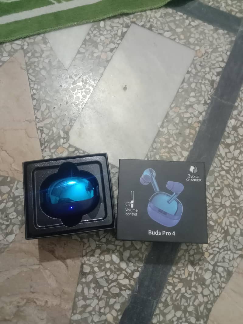 Buds pro 4 2