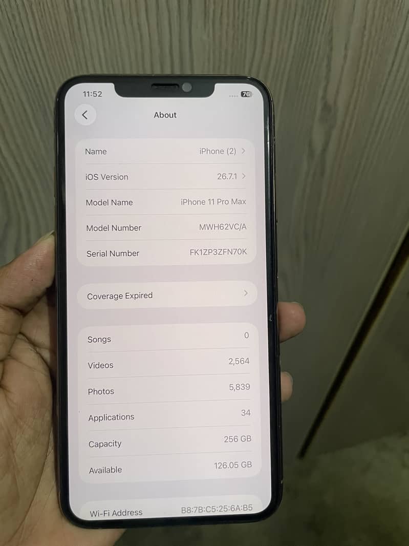 Apple iPhone 11 Pro Max 2