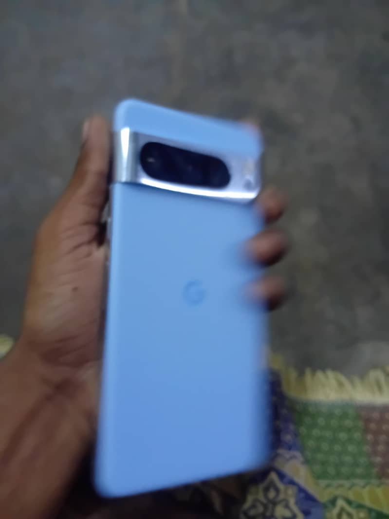 Google Pixel 8 Pro 1