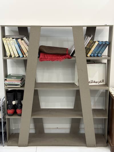 Book shelf