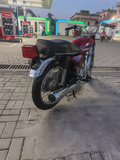 Double saman ka sath hay 163k almost final price