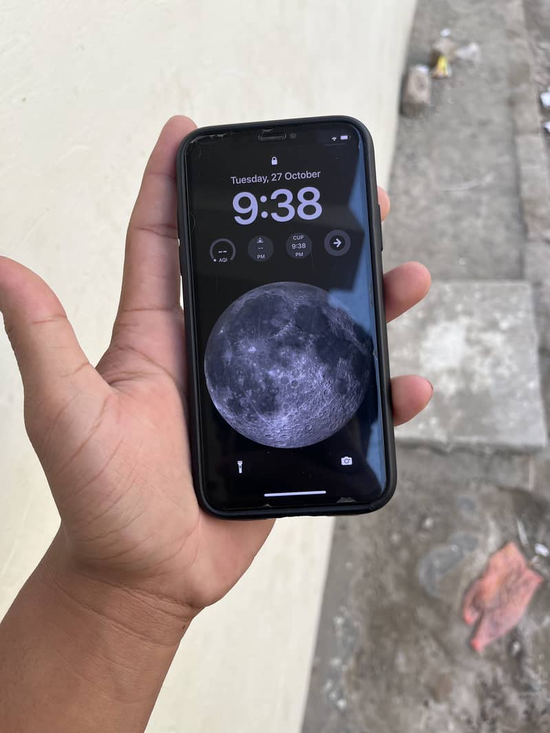 Apple iPhone X 5
