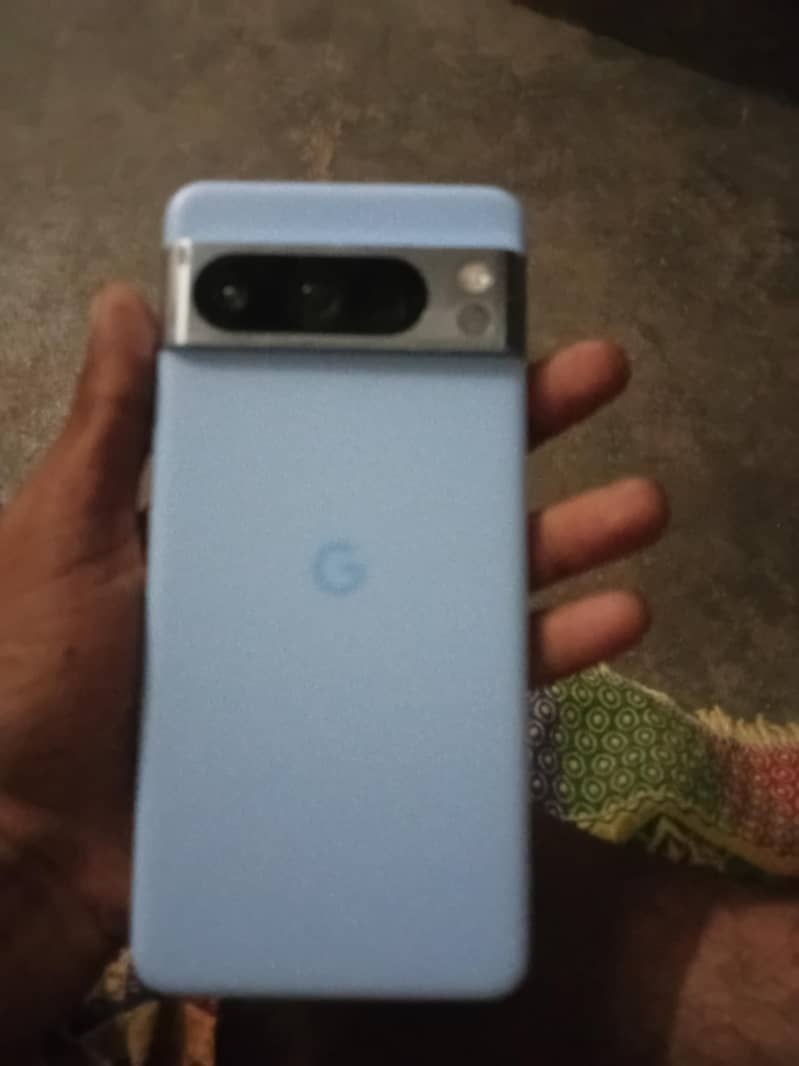 Google Pixel 8 Pro 0
