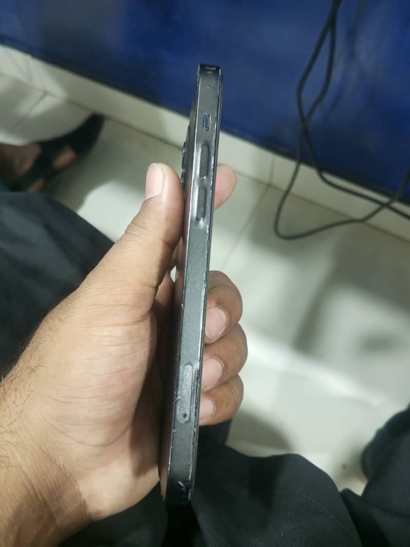 Apple iPhone 12 1