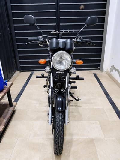 Yahama Ybz125-DX new bike