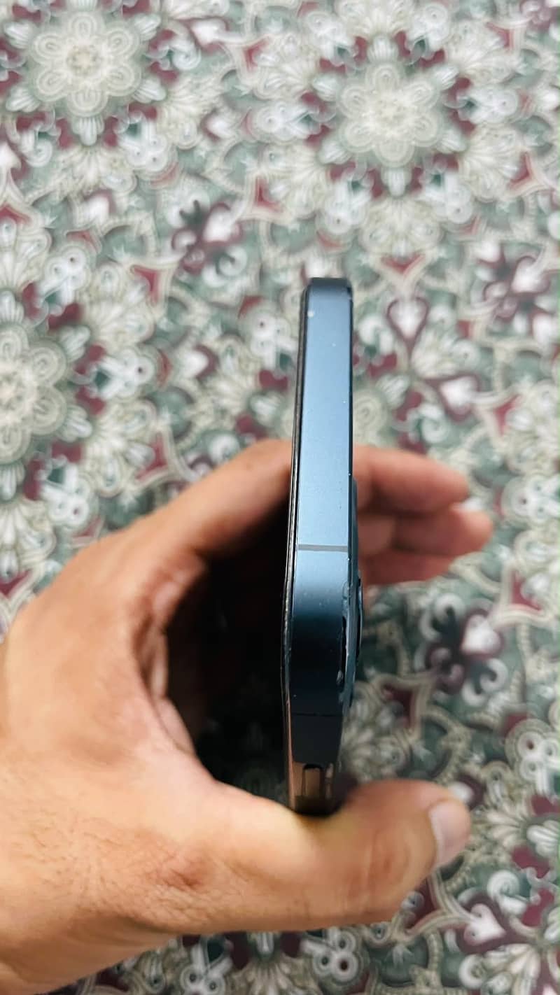 Iphone 12Pro (256GB) 3