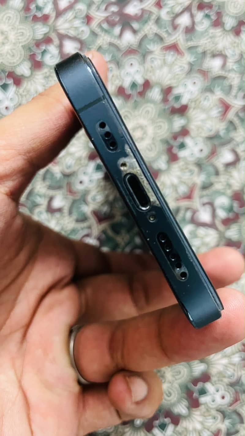 Iphone 12Pro (256GB) 4