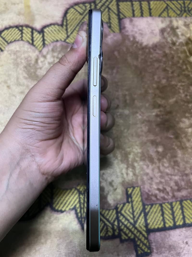 Realme Note 60x 4