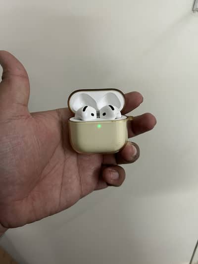 AirPods 4 with out anc