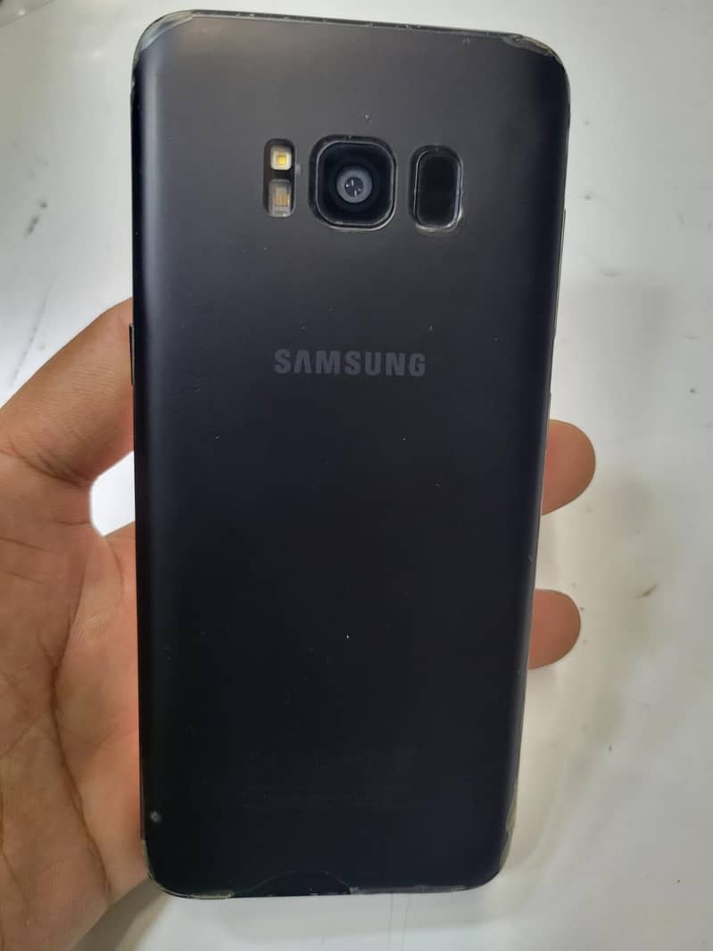 Samsung Mobile S8 1