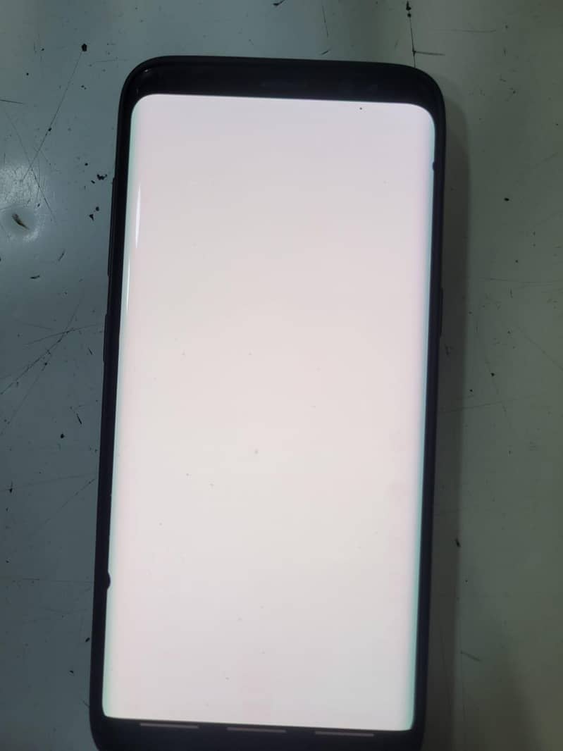 Samsung Mobile S8 2