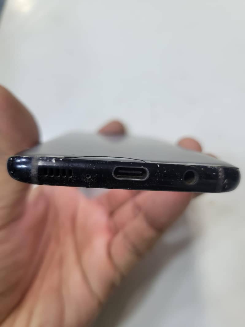 Samsung Mobile S8 3