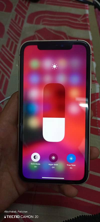 Apple iPhone XR