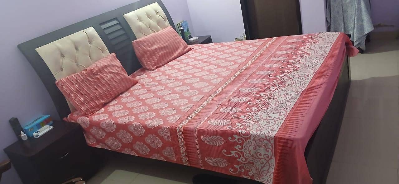 behtreen condition without matress 1