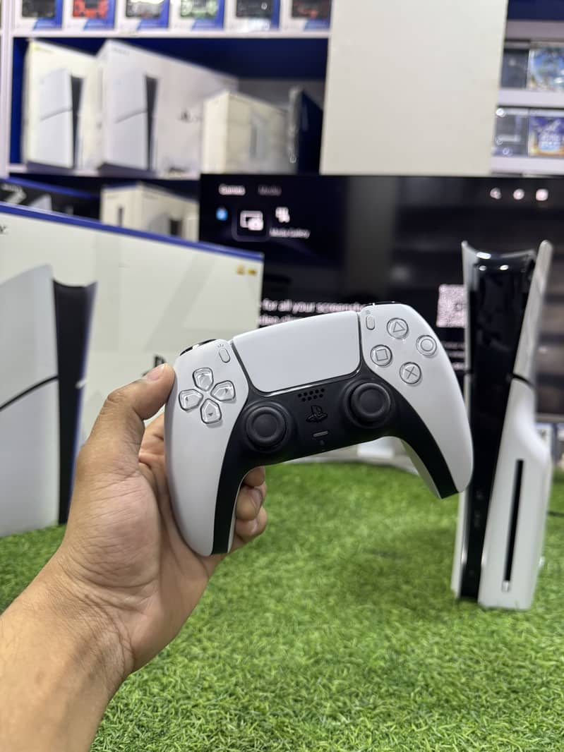 PS5 SLIM(1TB) 13.00 JB 10/10 CONDITION FOR SALE. . . - Gaming Consoles ...