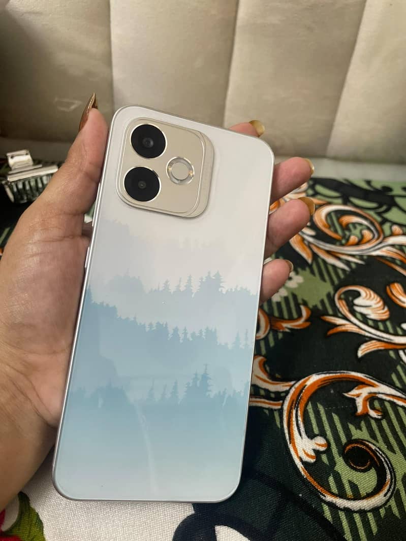 OPPO A6s 1