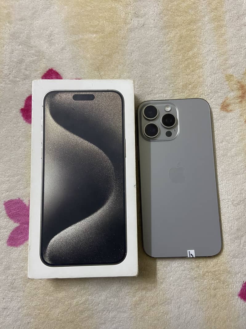iPhone 15 Pro Max 0