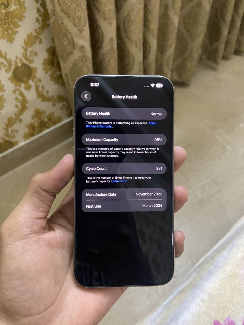 iPhone 15 Pro Max 3