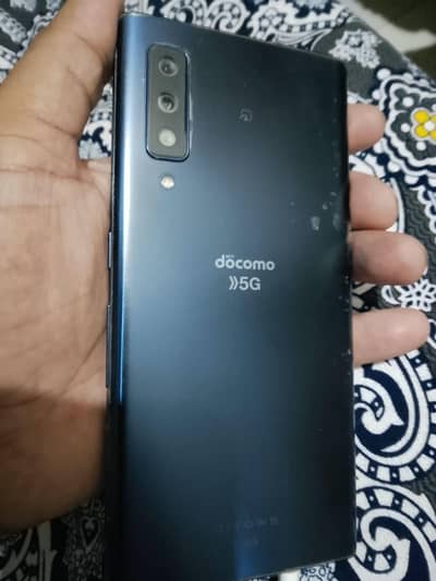 Docomo 5G , arrows f52a, 8/128 PTA approved. 9/10 condition.