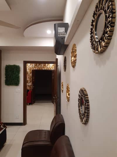 1 bed daily basis laxusry apartment available for rent in bahria town