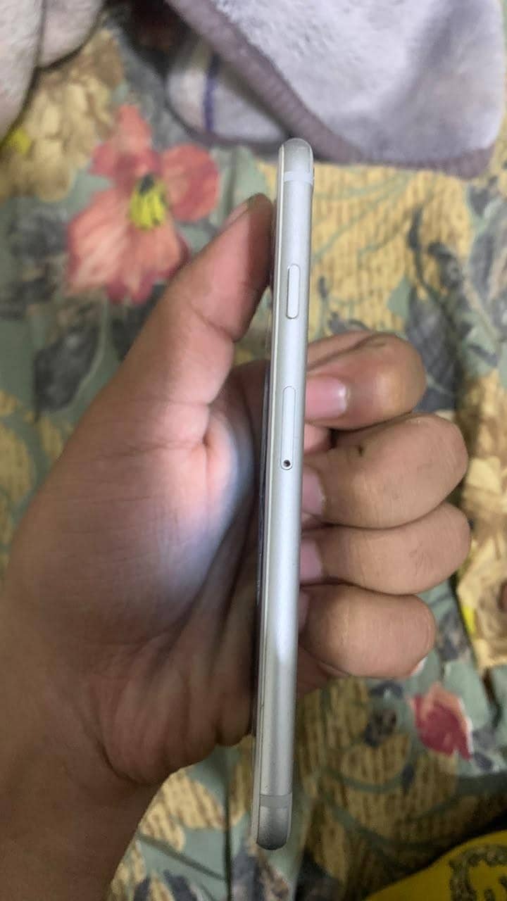 Apple iPhone 6 5