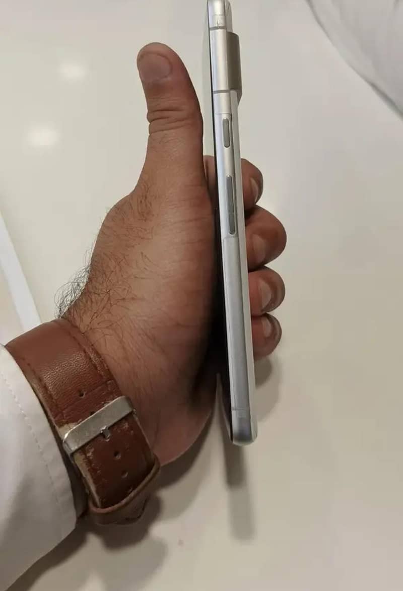 Google Pixel 7 3