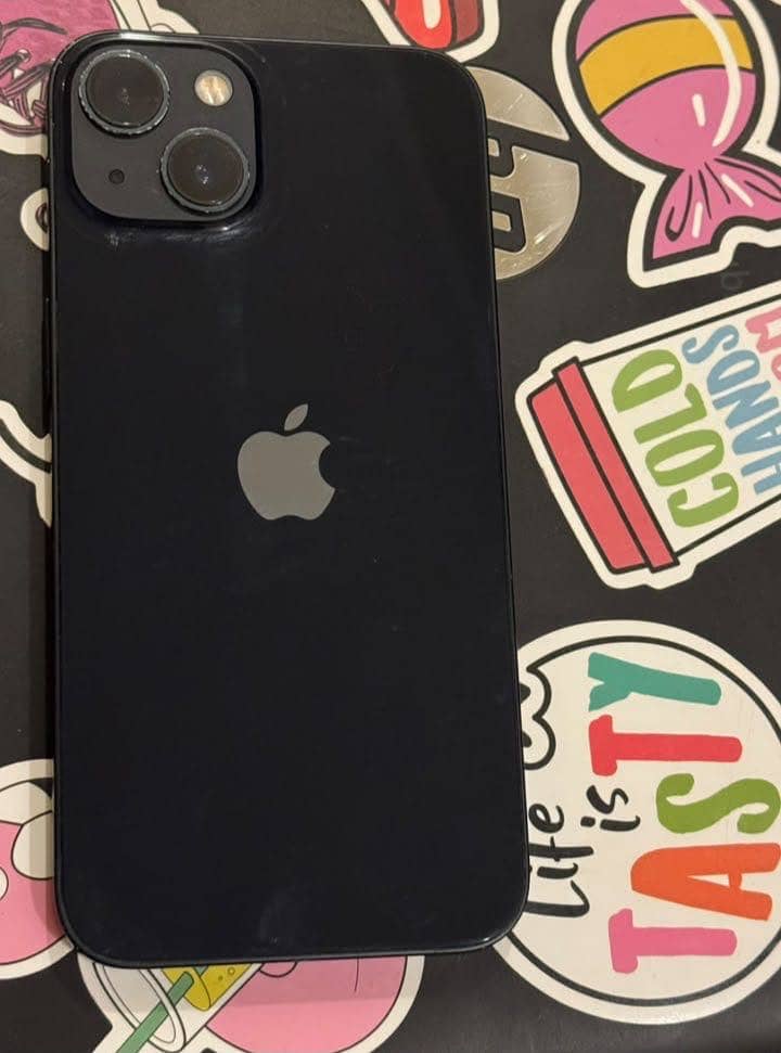 Apple iPhone 13 2