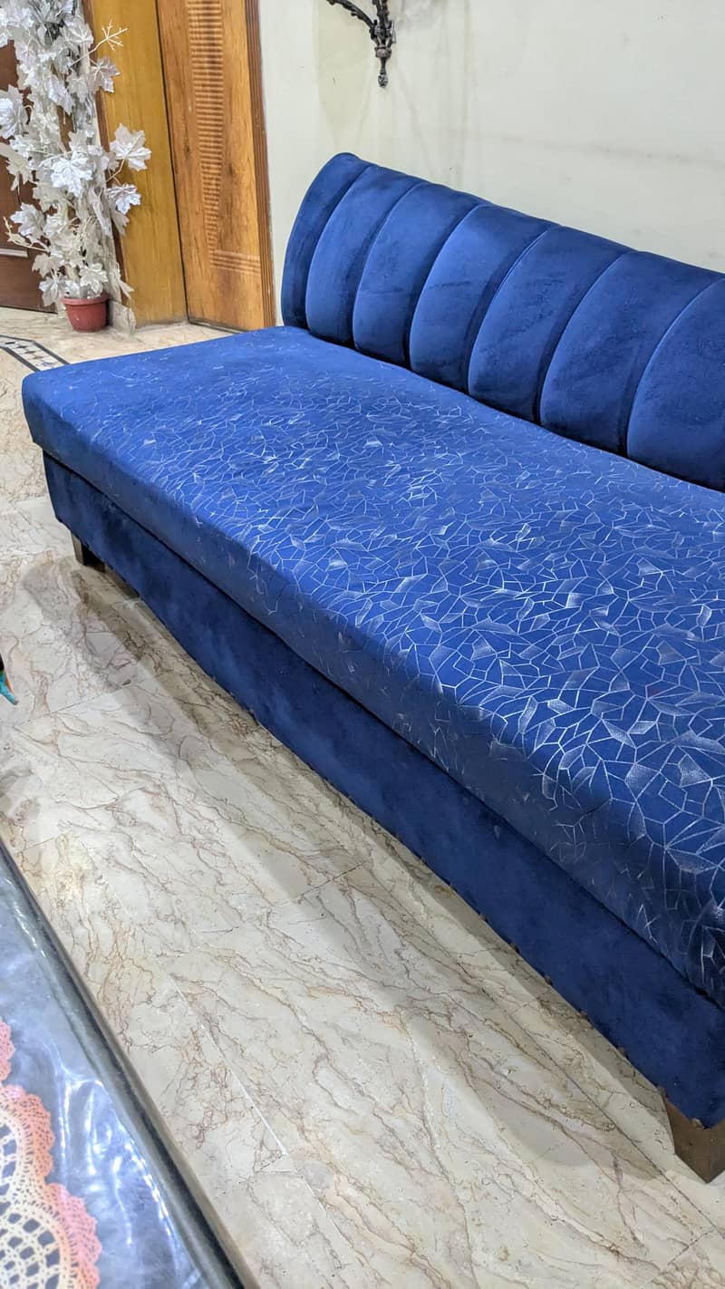 sofa / Sethi 2