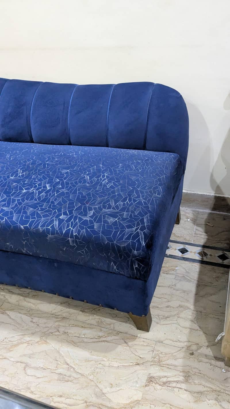 sofa / Sethi 3