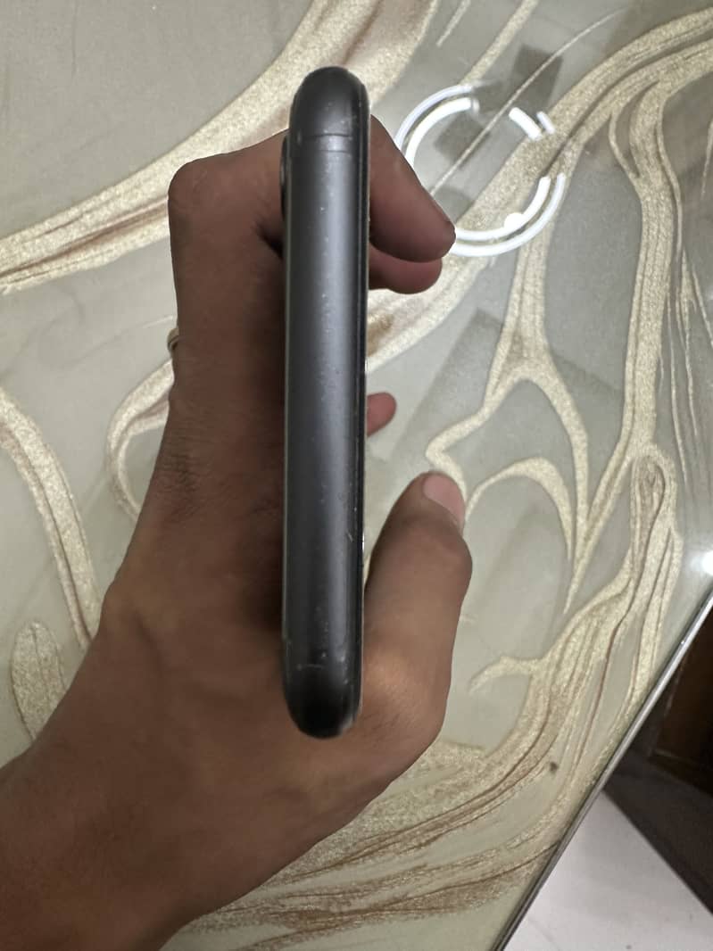 Apple iPhone 11 1
